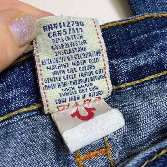 True Religion - Becky Lowrise Boot Cut Jeans - Picture 5 of 13